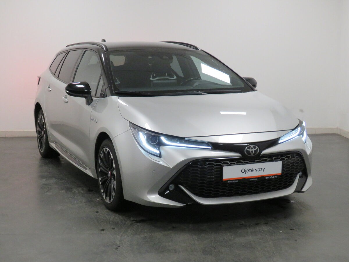 Toyota Corolla 2.0 Hybrid e-CVT GR Sport
