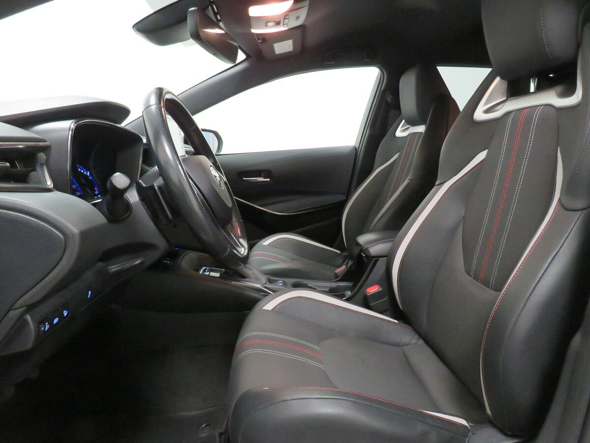 Toyota Corolla 2.0 Hybrid e-CVT GR Sport