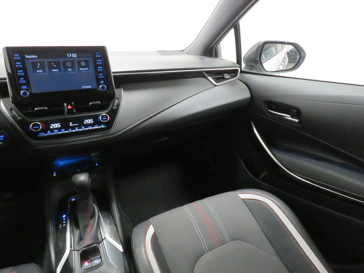 Toyota Corolla 2.0 Hybrid e-CVT GR Sport