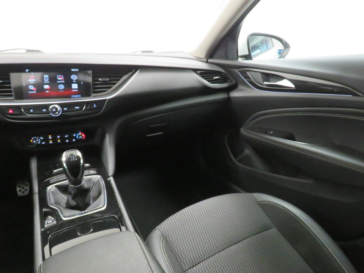 Opel Insignia 1.5i 121 kW Sports Tourer