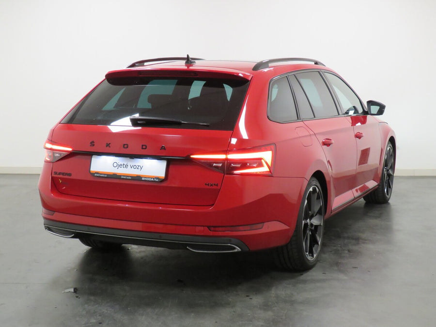 Škoda Superb 2.0 TDI 147 kW 4x4 Sportline – foto 2