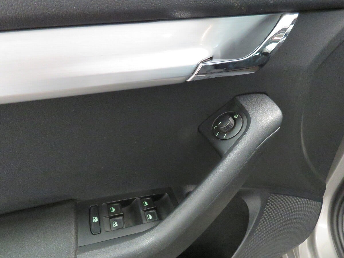 Škoda Octavia 1.4 TSI 110 kW Ambition