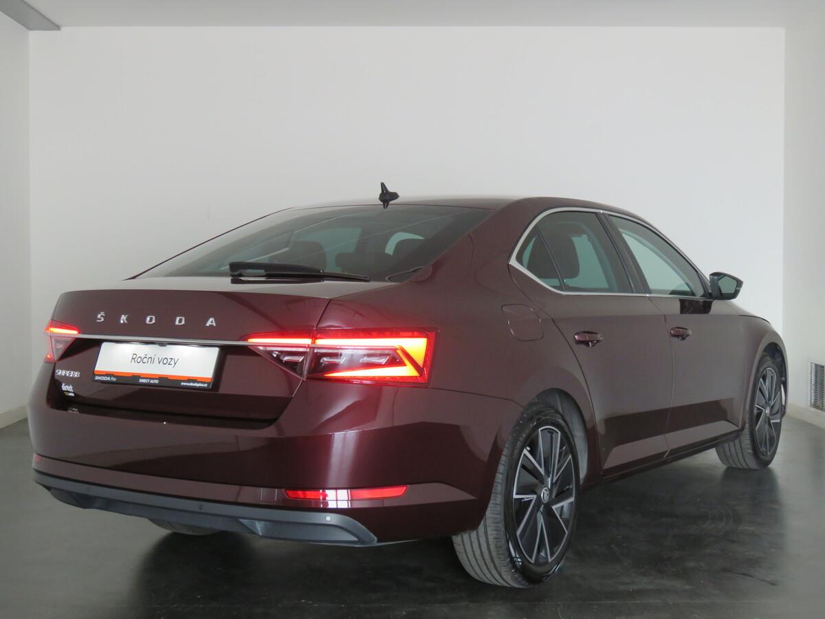 Škoda Superb 2.0 TDI 110 kW Style plus