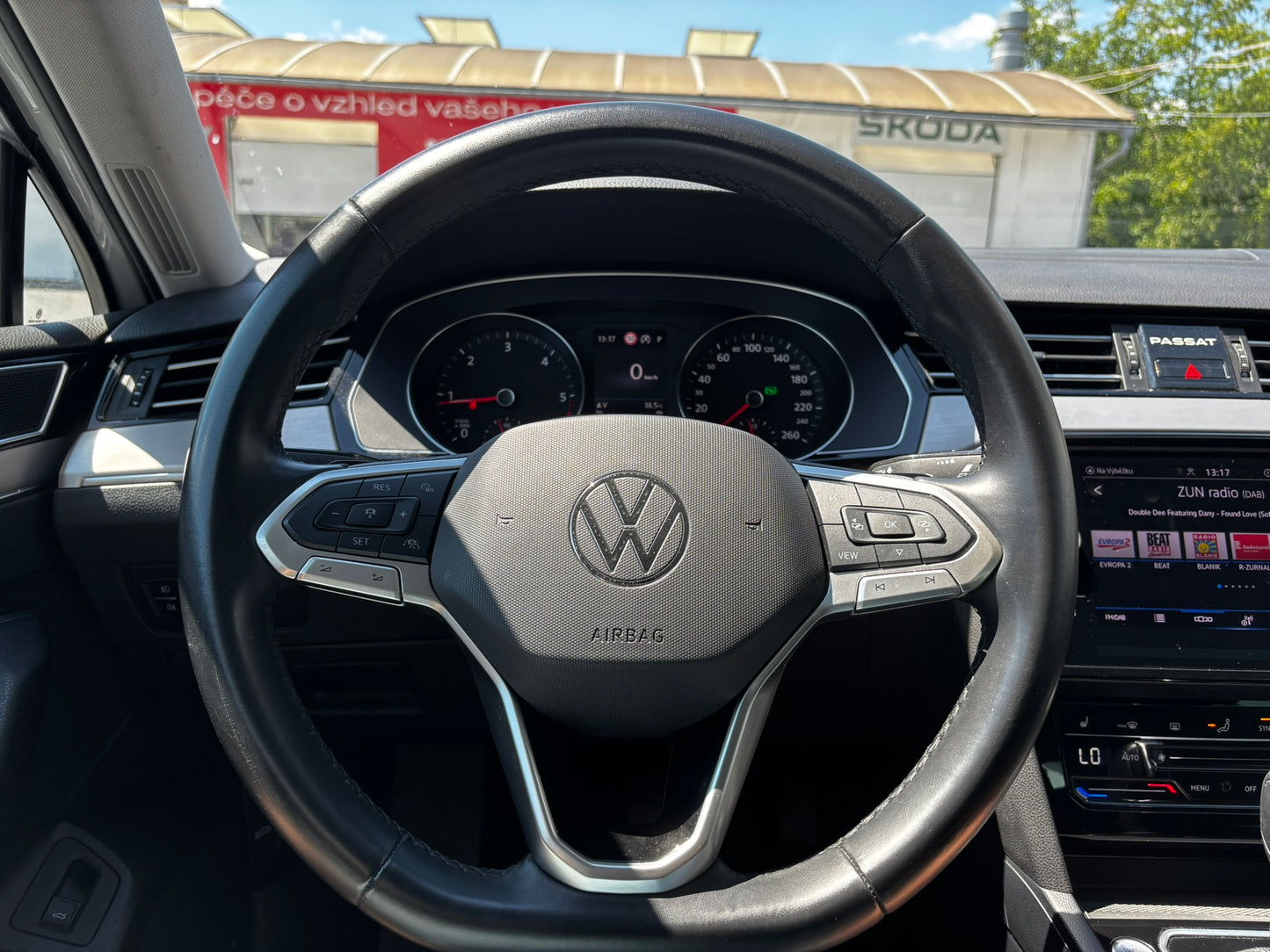 Volkswagen Passat  2.0 TDI Elegance