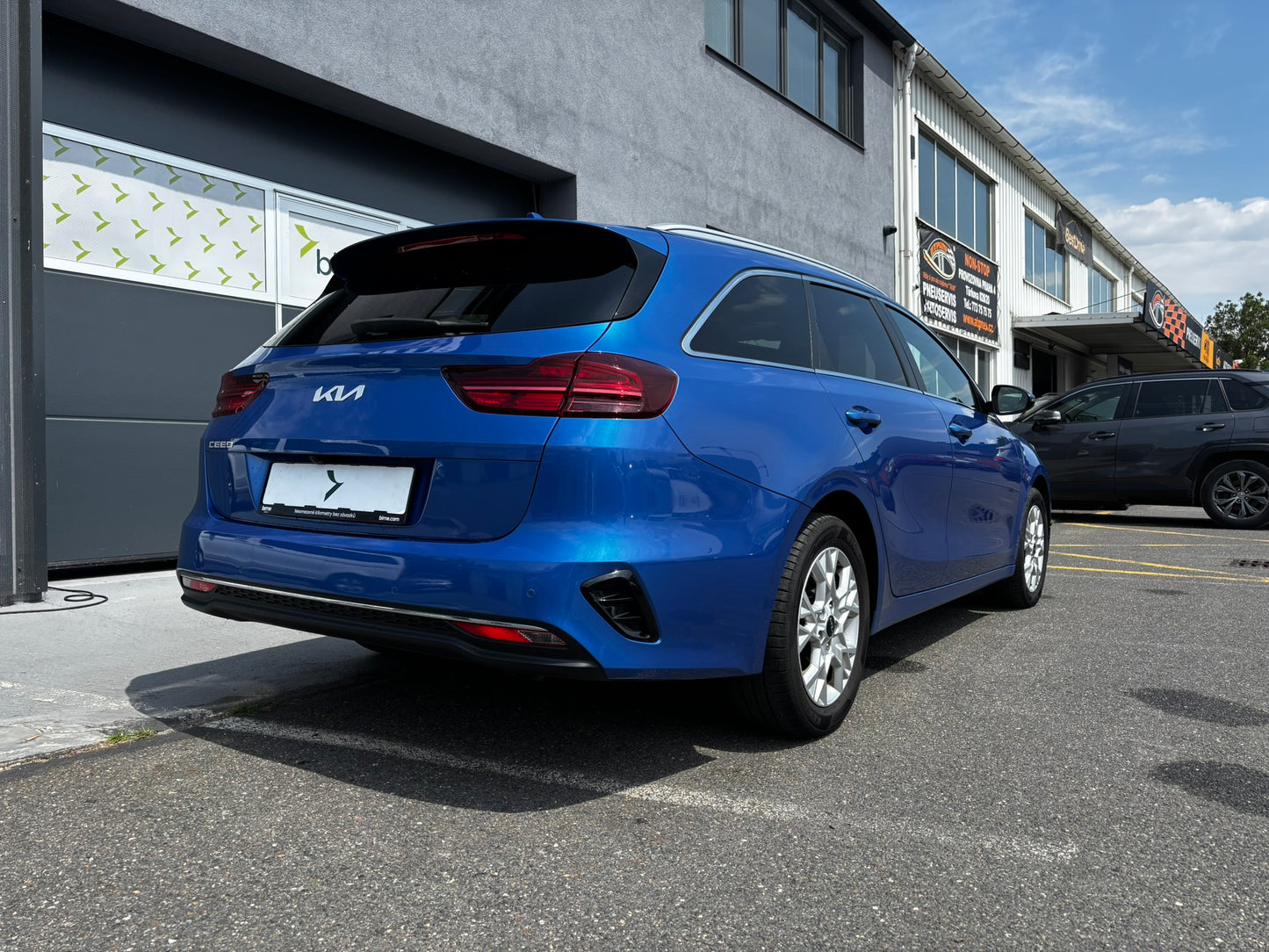 Kia Ceed 1.5 T-GDI SW Exclusive