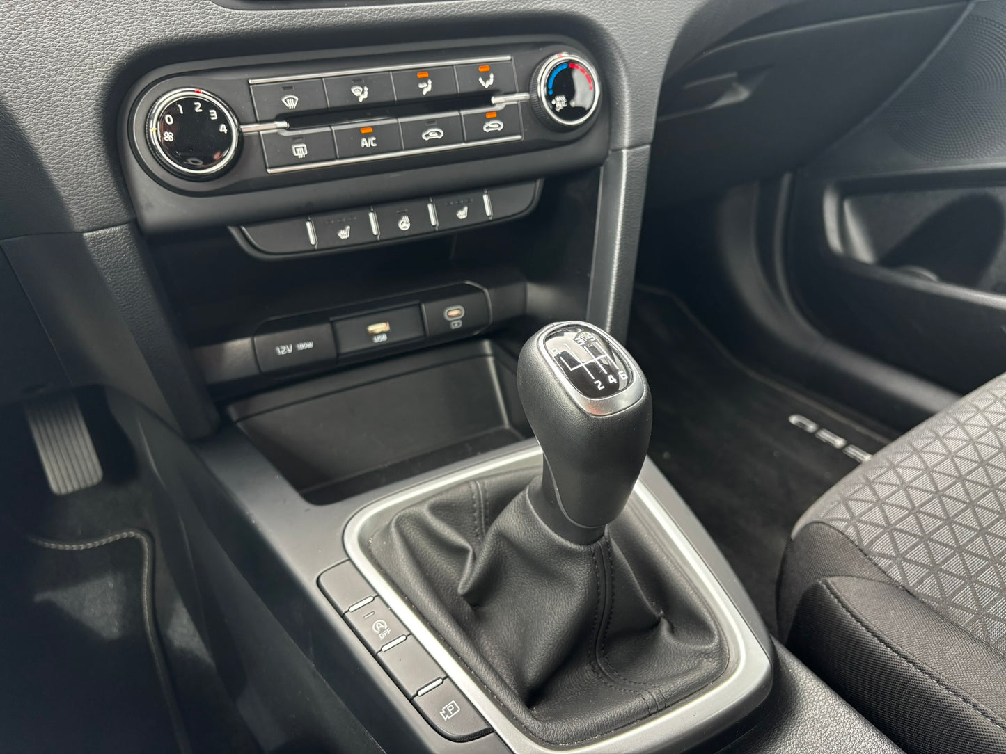 Kia Ceed  1.5 T-GDI SW Spin