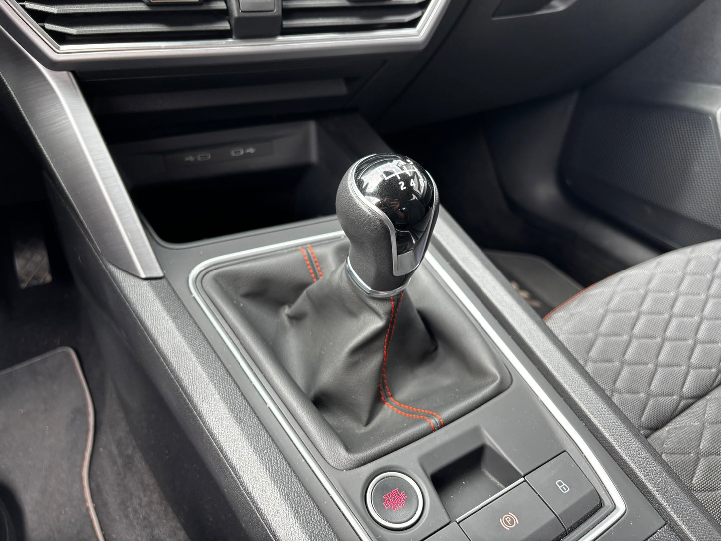 Seat Leon 1.5 TSI Sportstourer FR