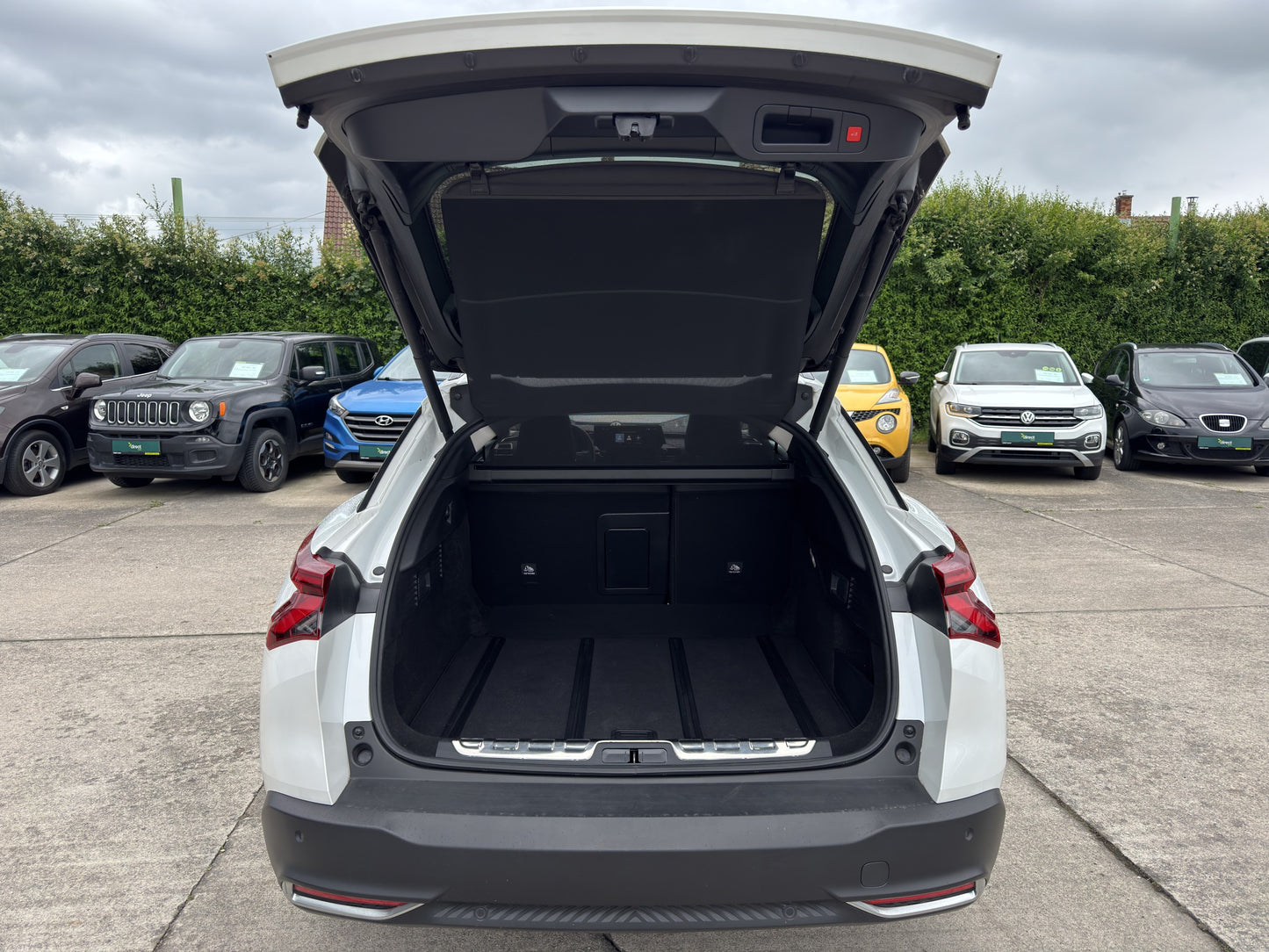 Citroën C5 X 1.6 PT 133 kW Shine Pack