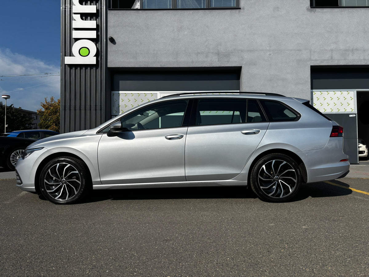 Volkswagen Golf 1.5 eTSI Variant Life – foto 2
