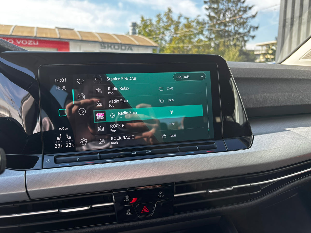 Volkswagen Golf 1.5 eTSI Variant Life