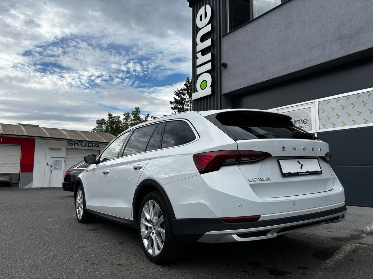 Škoda Octavia 2.0 TDI Combi Scout  (147 kW) – foto 4