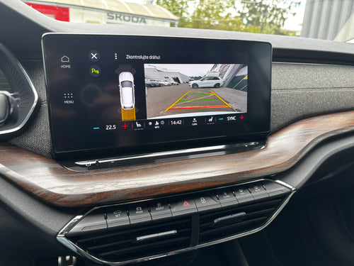 Škoda Octavia 2.0 TDI Combi Scout  (147 kW) – foto 8