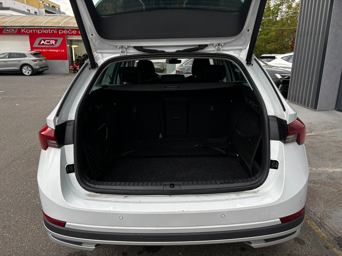 Škoda Octavia 2.0 TDI Combi Scout  (147 kW)
