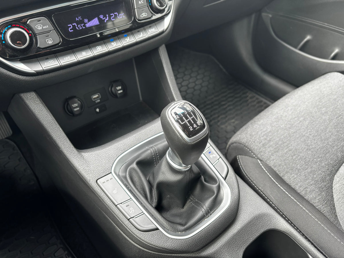 Hyundai i30  1.0 T-GDI  Kombi Smart – foto 9