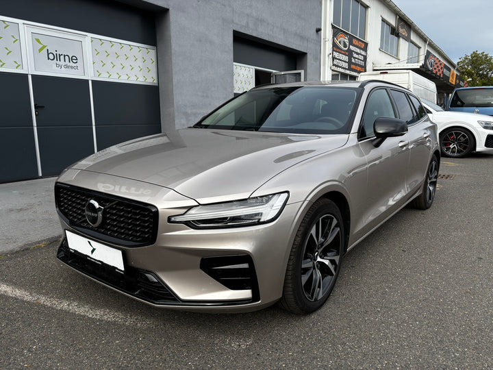 Volvo V60  2.0i B4 MHEV Plus (145 kW)