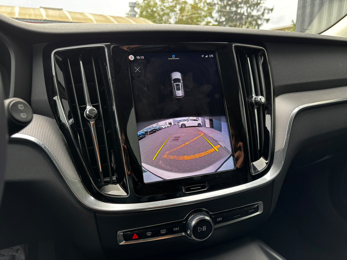 Volvo V60  2.0i B4 MHEV Plus (145 kW) – foto 7
