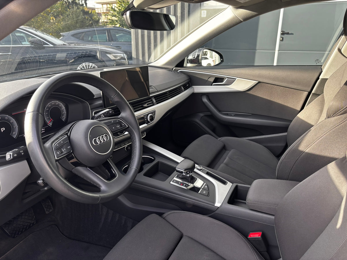 Audi A4 2.0 TFSI Avant Advanced 35 – foto 11