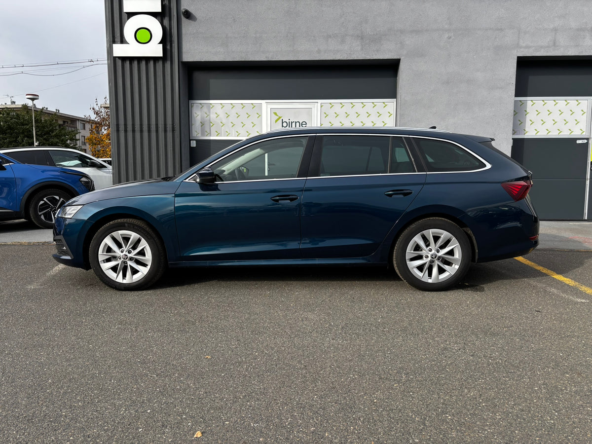 Škoda Octavia  2.0 TDI Combi Style – foto 2