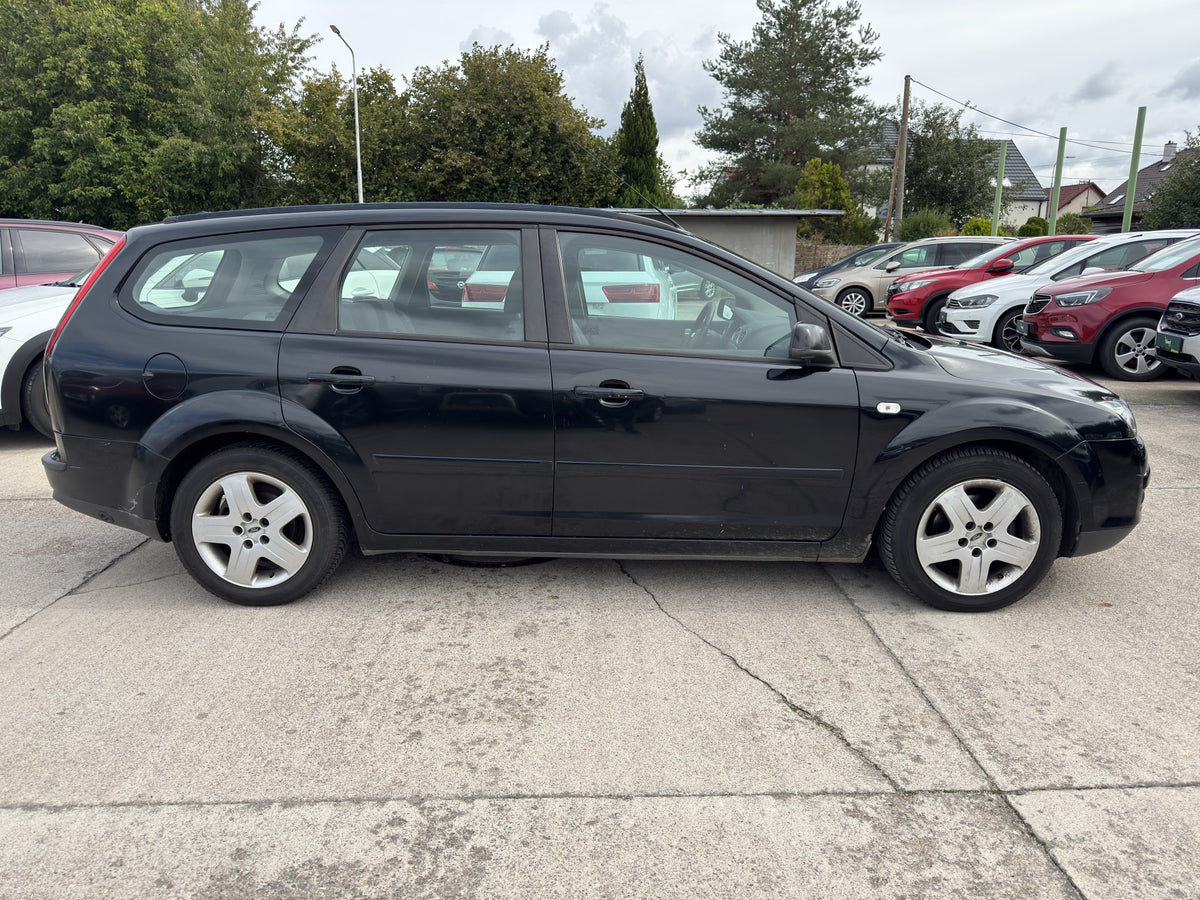 Ford Focus 1.6 i 74 kW LPG