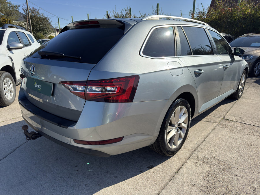 Škoda Superb 2.0 TDi 110 kW – foto 2
