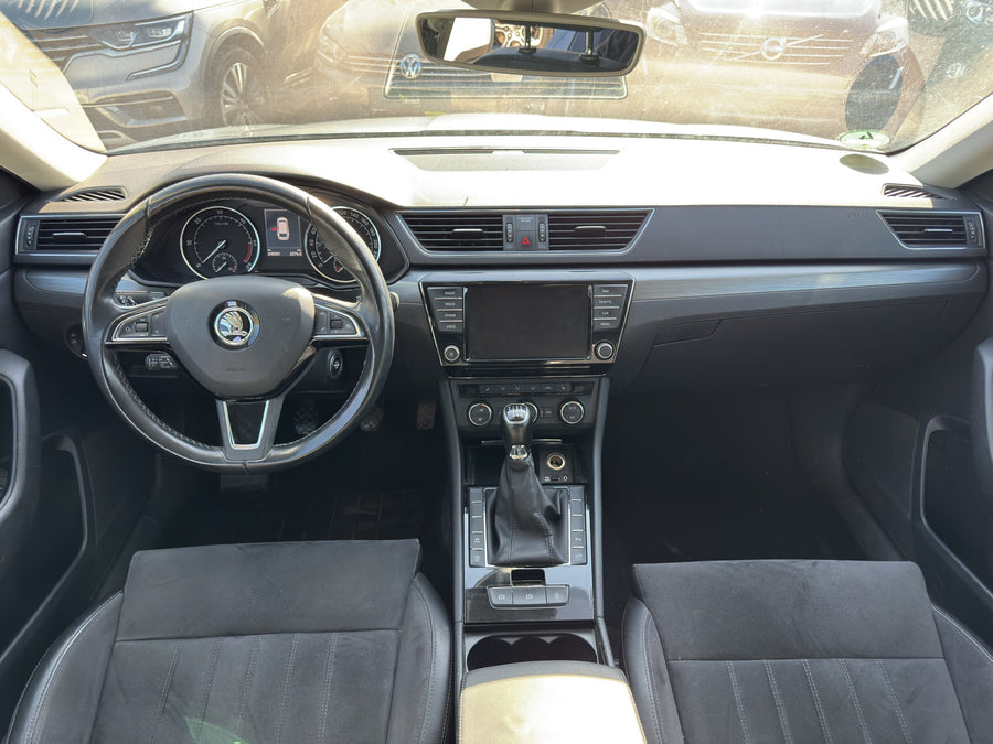 Škoda Superb 2.0 TDi 110 kW – foto 7