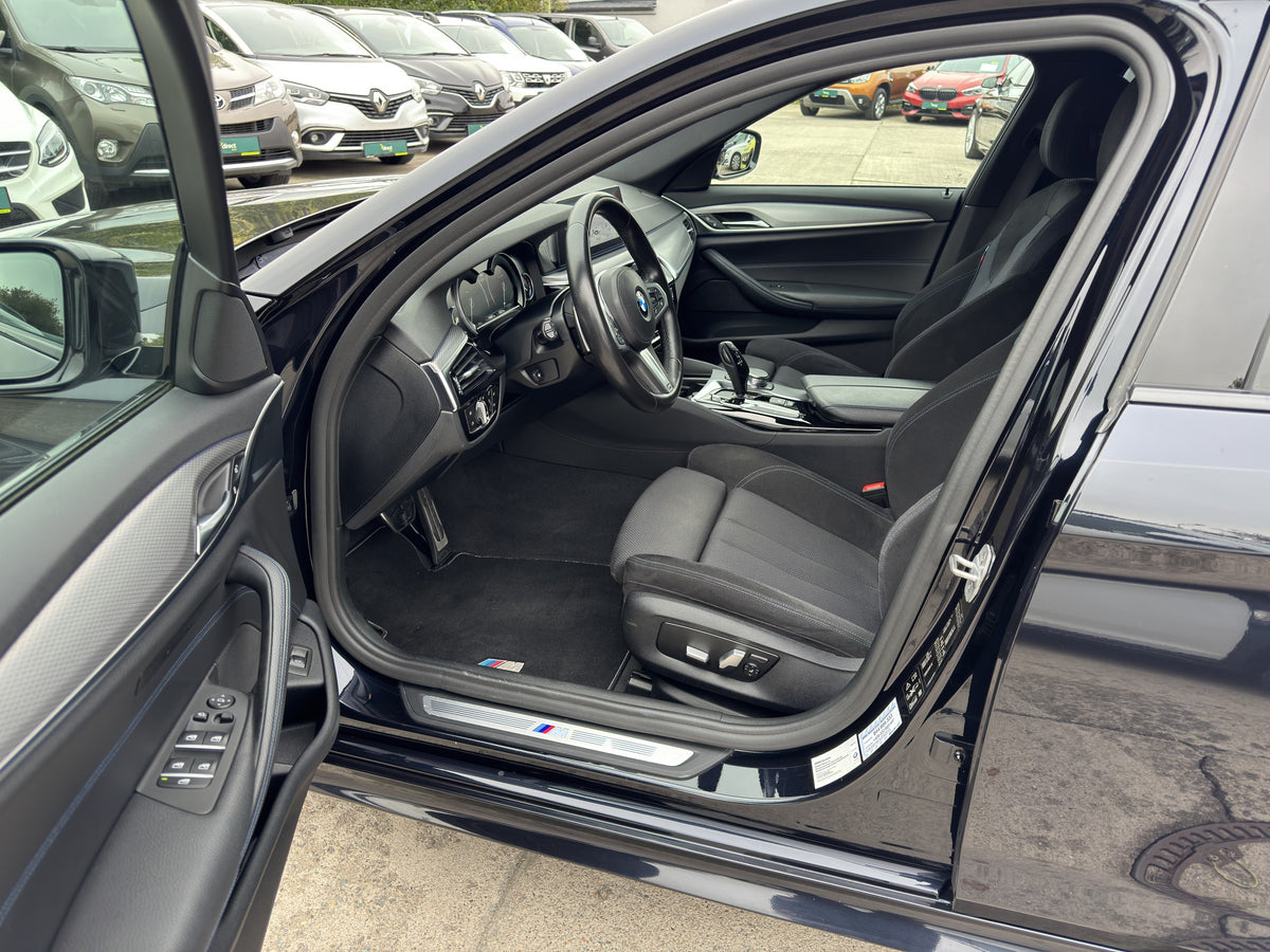 BMW Řada 5 530d 195 kW Xdrive M-Packet