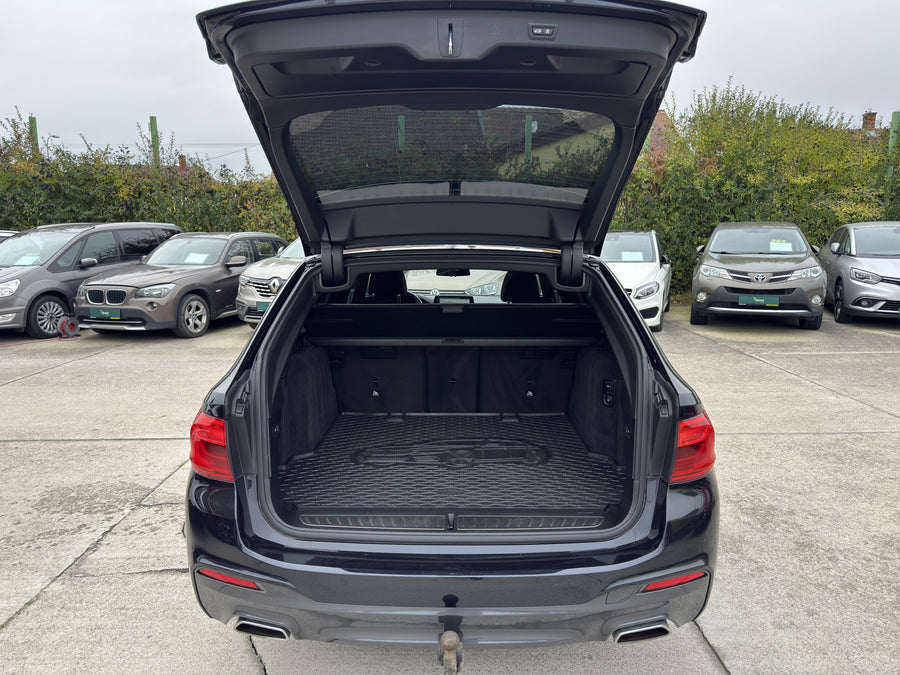 BMW Řada 5 530d 195 kW Xdrive M-Packet – foto 9