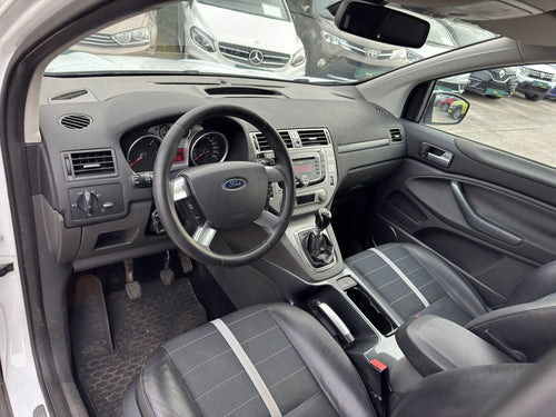 Ford Kuga 2.0 TDCi 100 kW Titanium 4x4 – foto 5