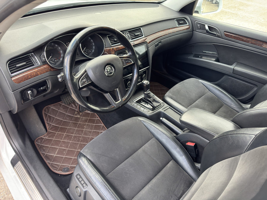 Škoda Superb 2.0 TDI 125 kW 4x4 DSG – foto 5
