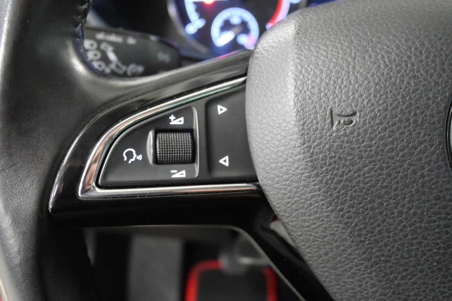 Škoda Superb 1.6 TDI 88 kW Style Plus II