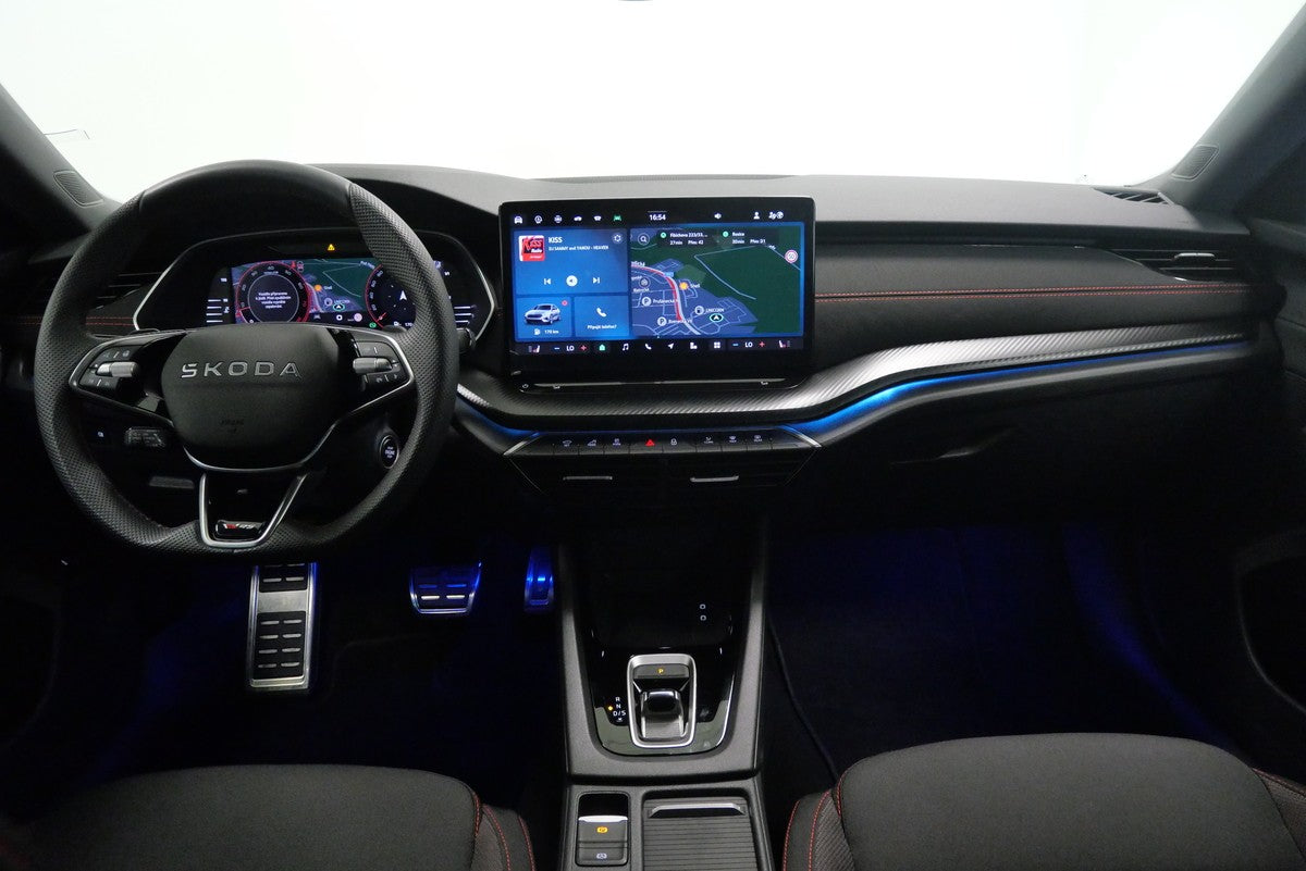 Škoda Octavia 2.0 TSI 195kW DSG RS – foto 5