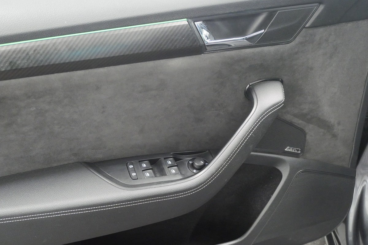 Škoda Superb 2.0 TDI 147kW SportLine DSG