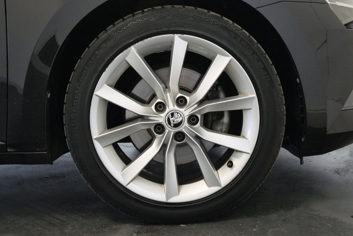 Škoda Superb 2.0 TDI 110kW Ambition