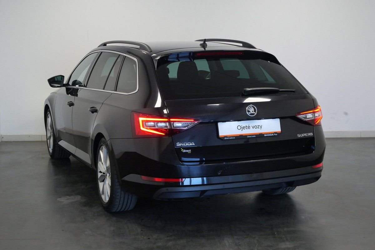 Škoda Superb 2.0 TDI 110kW Ambition