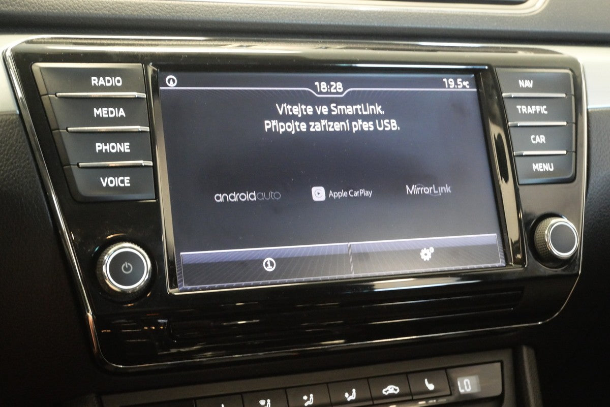 Škoda Superb 2.0 TDI 110kW Ambition