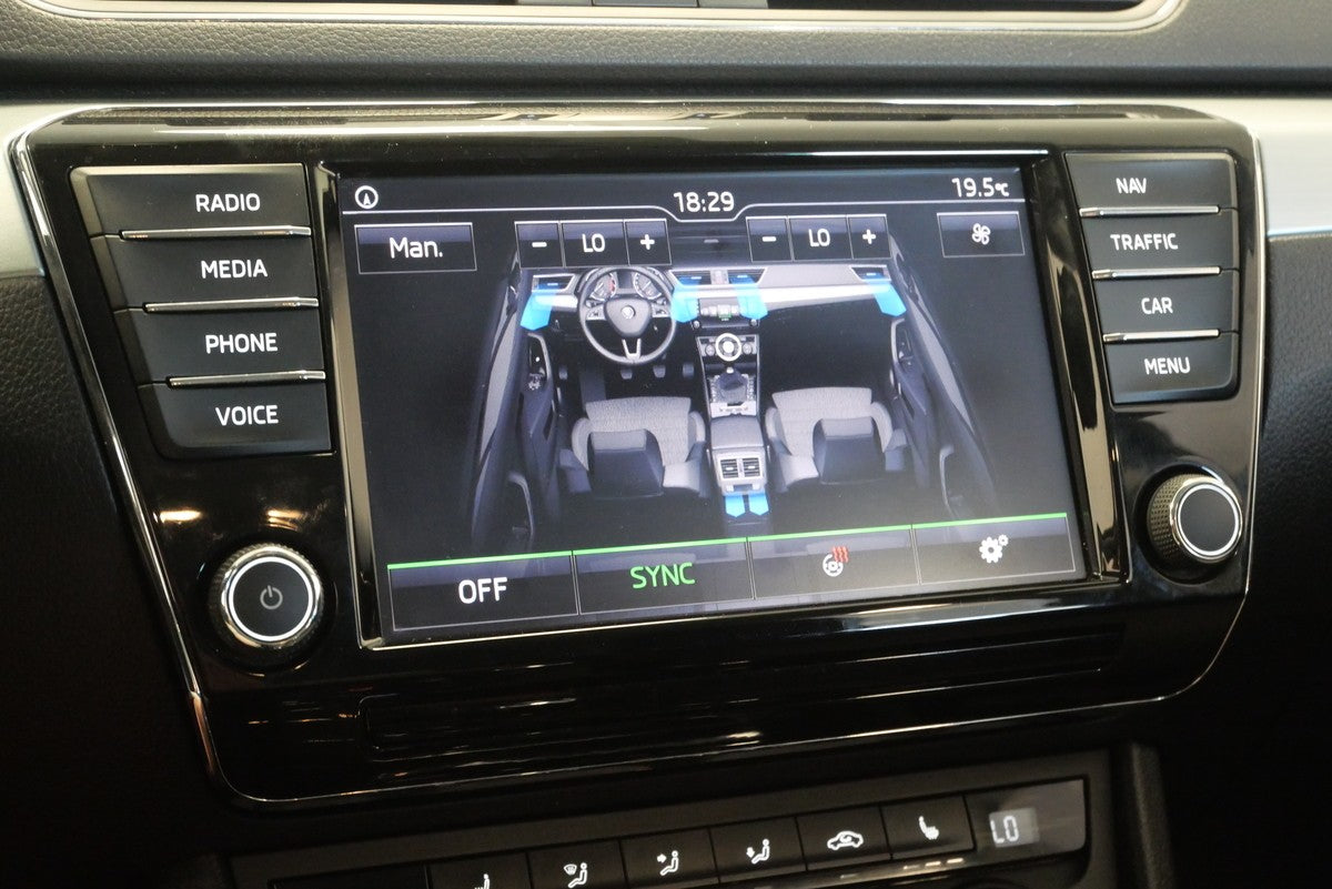 Škoda Superb 2.0 TDI 110kW Ambition