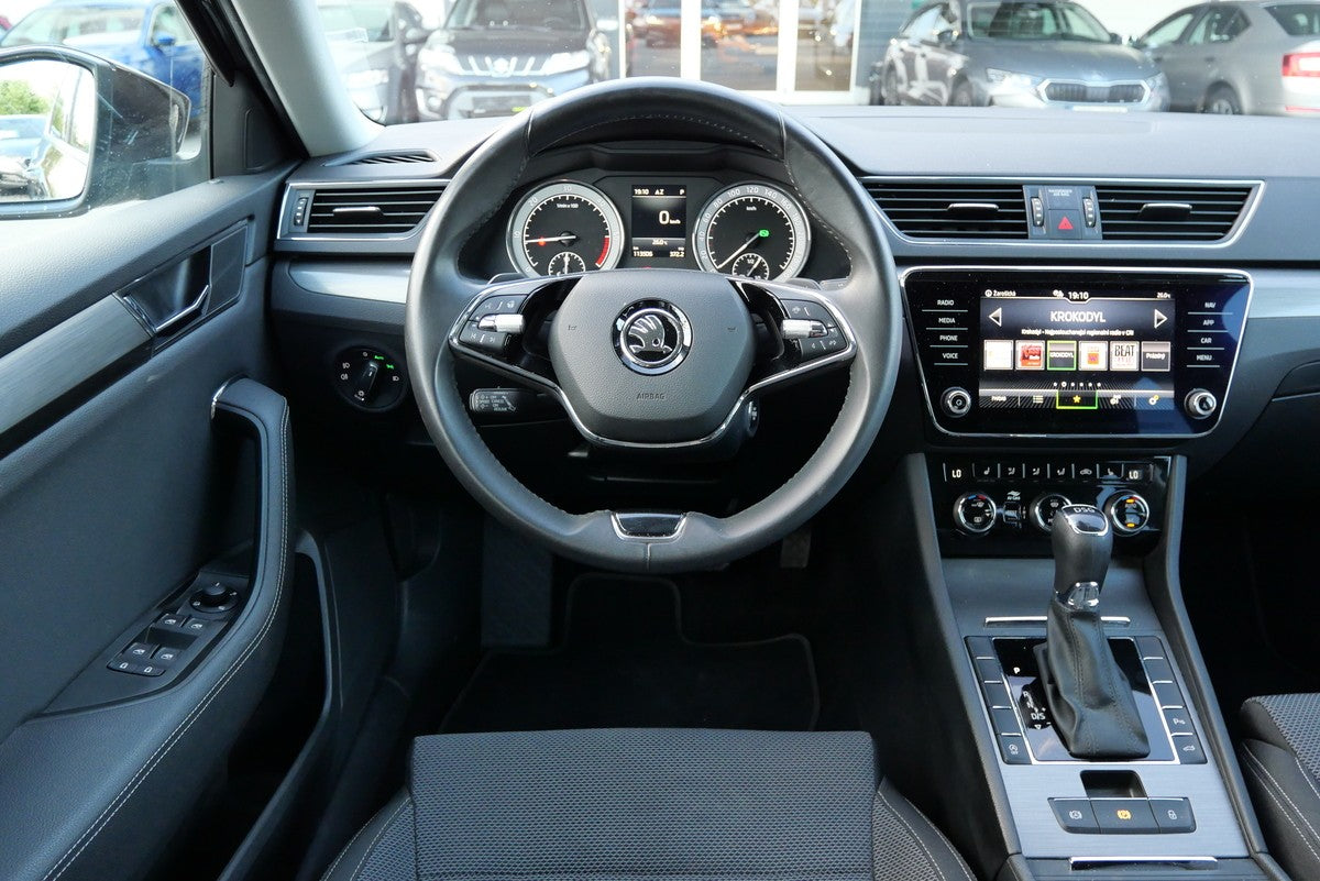Škoda Superb 2.0 TDI 110 kW Style