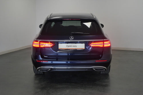 Mercedes-Benz Třídy E 220d 143 kW – foto 6