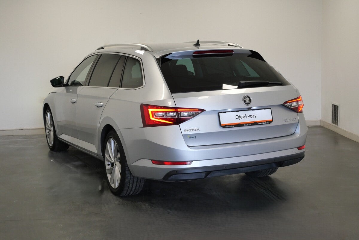 Škoda Superb 2.0 TDI 110 kW Style DSG