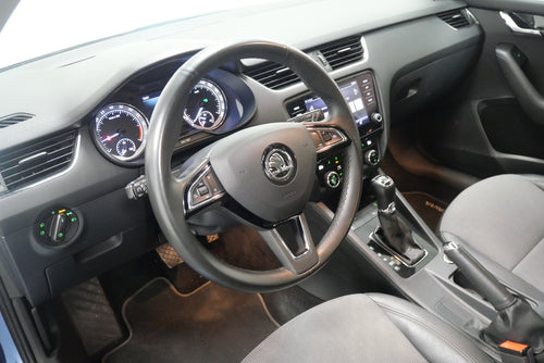 Škoda Octavia 2.0 TDI 135 kW 4x4 DSG Style – foto 14