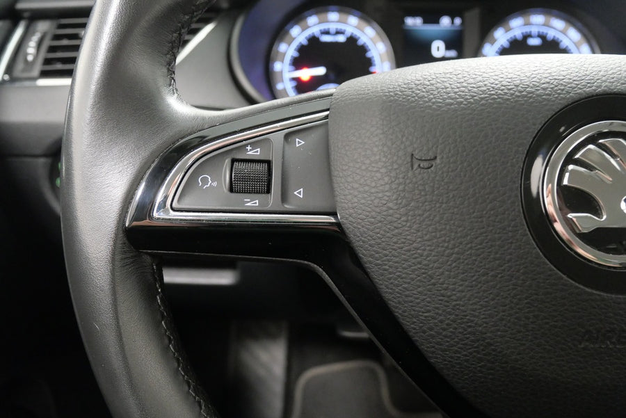 Škoda Octavia 2.0 TDI 135 kW 4x4 DSG Style – foto 16