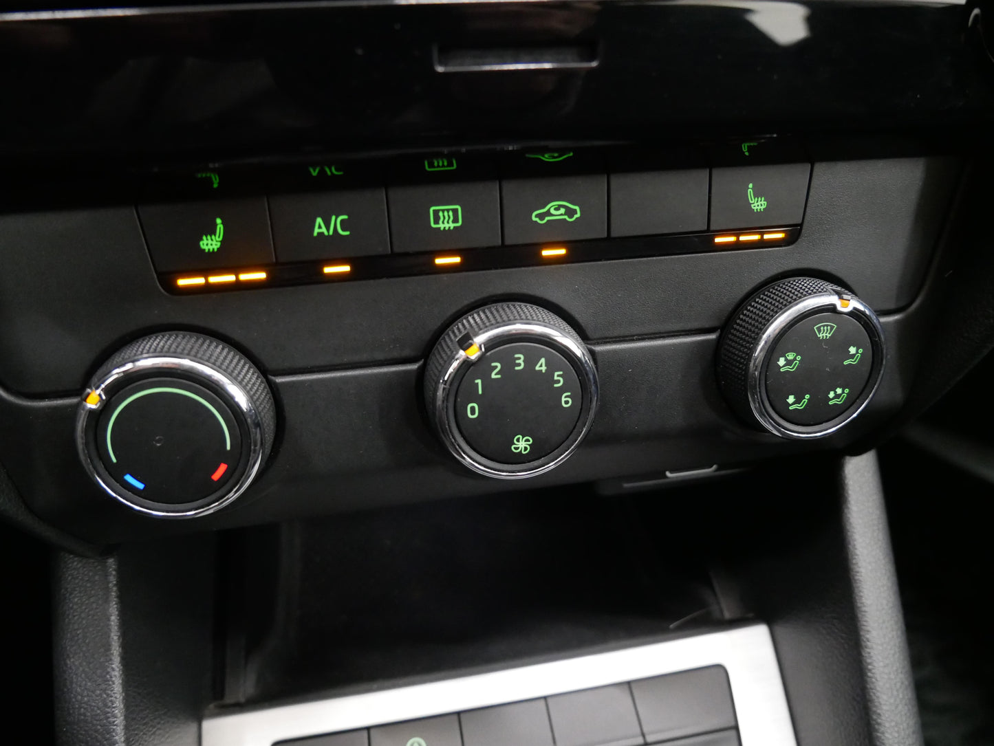 Škoda Octavia 1.6 TDI 85 kW Ambition