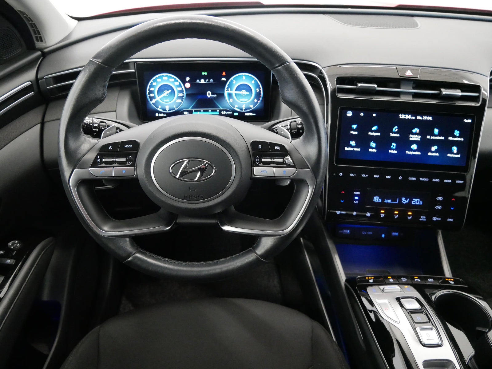 Hyundai Tucson 1.6 CRDI MHEV 100 kW 4x4 Style – foto 18