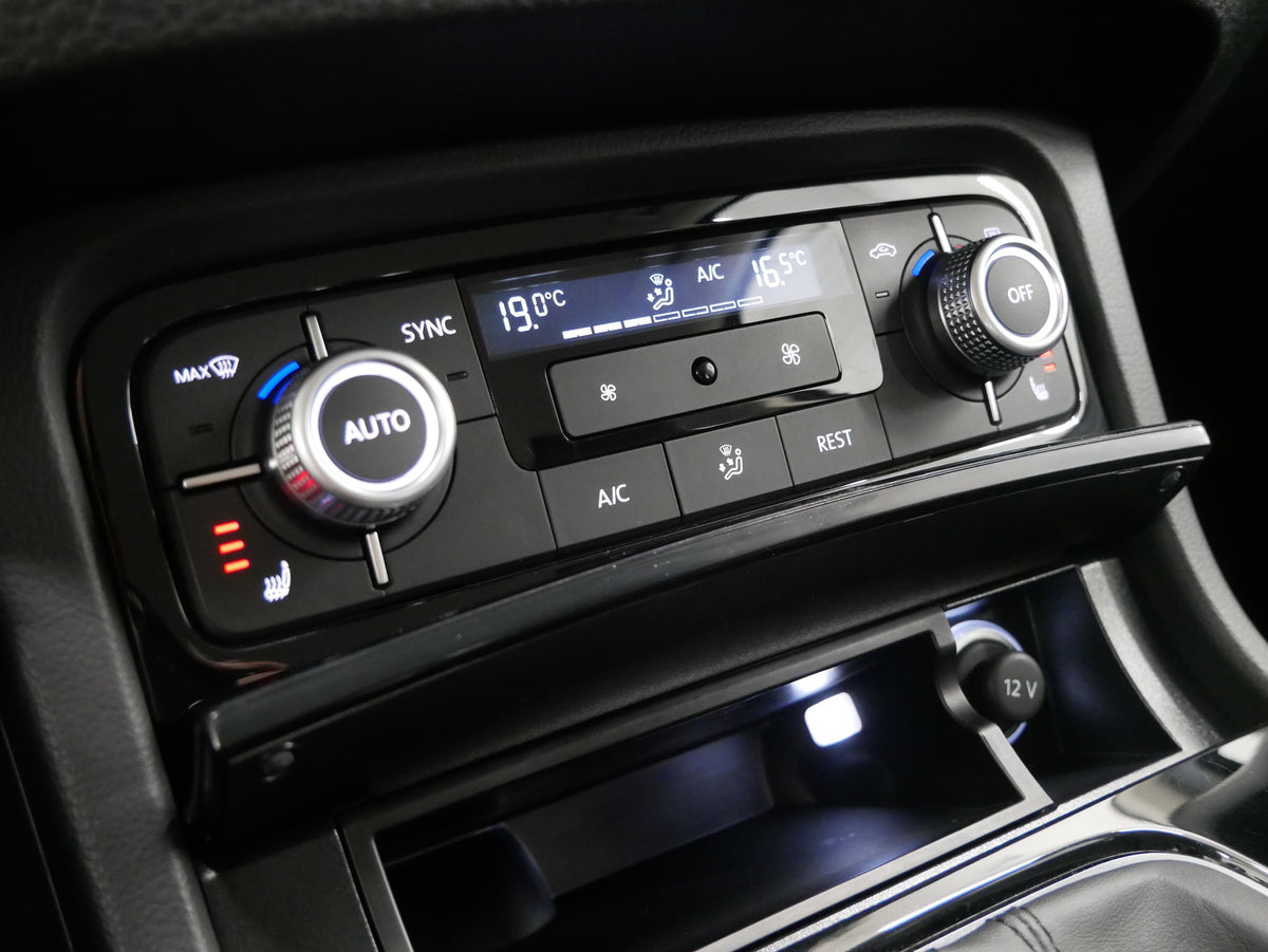 Volkswagen Touareg 3.0 TDI 193 kW 8AT 4x4 – foto 20