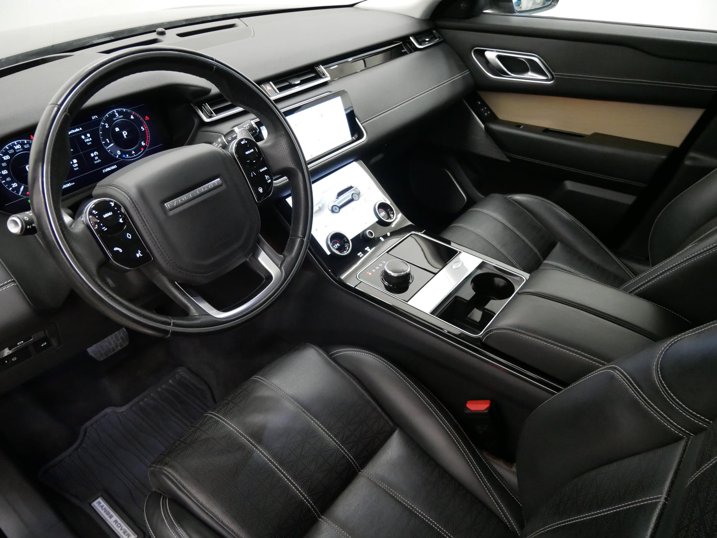 Land Rover Range Rover Velar D300 221 kW AWD SE