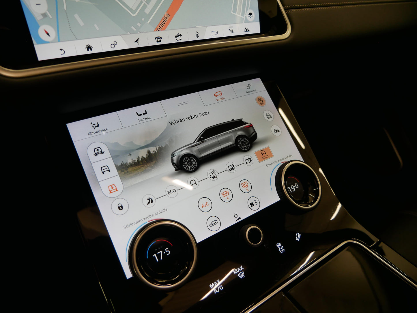 Land Rover Range Rover Velar D300 221 kW AWD SE