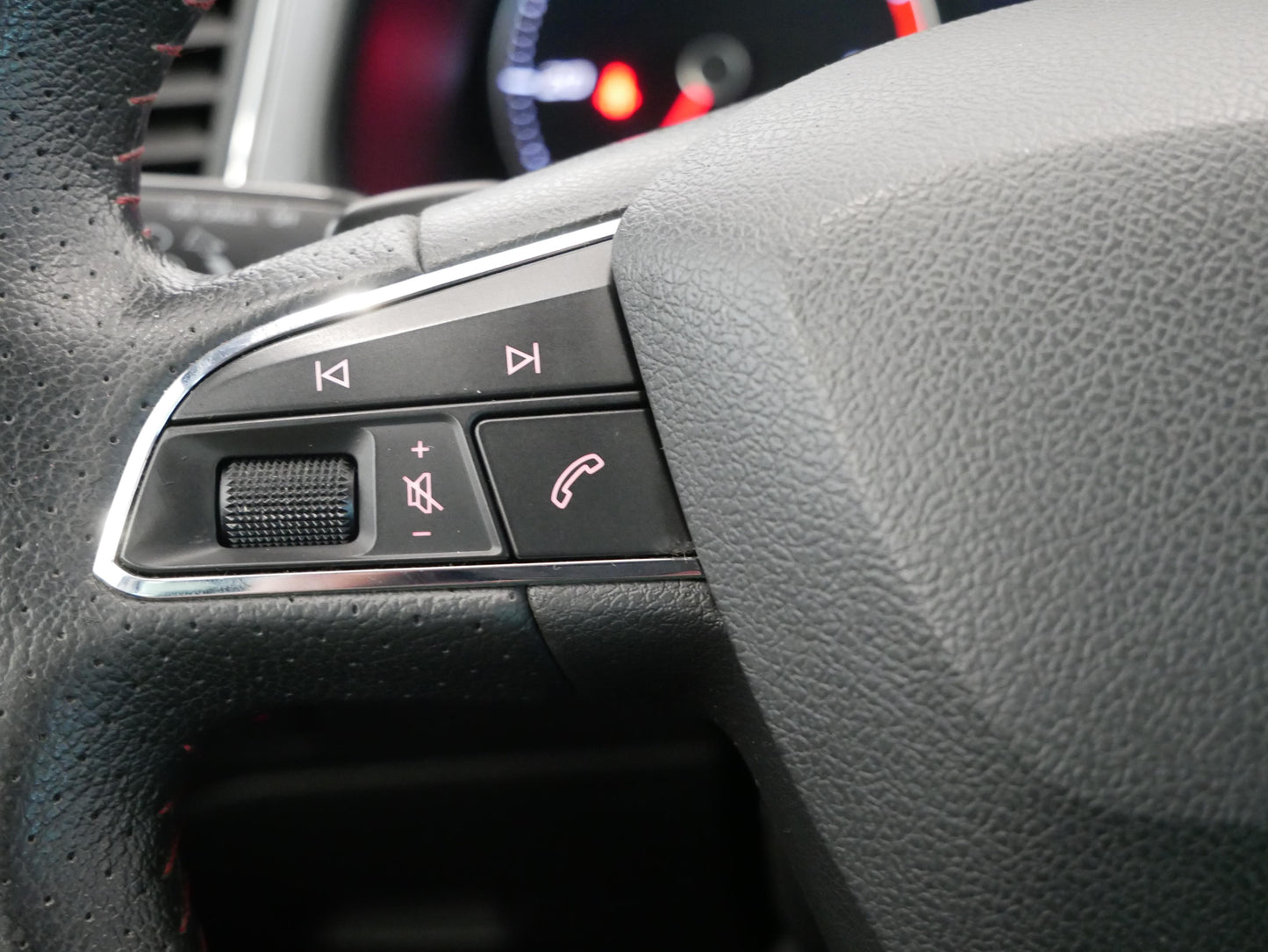 Seat Leon 2.0 TDI 135 kW FR