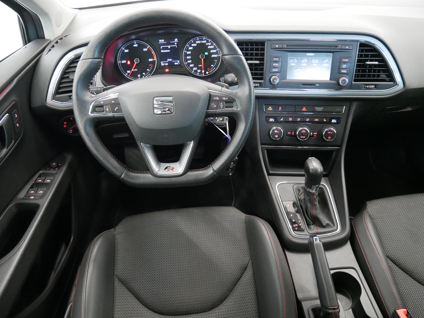 Seat Leon 2.0 TDI 135 kW FR