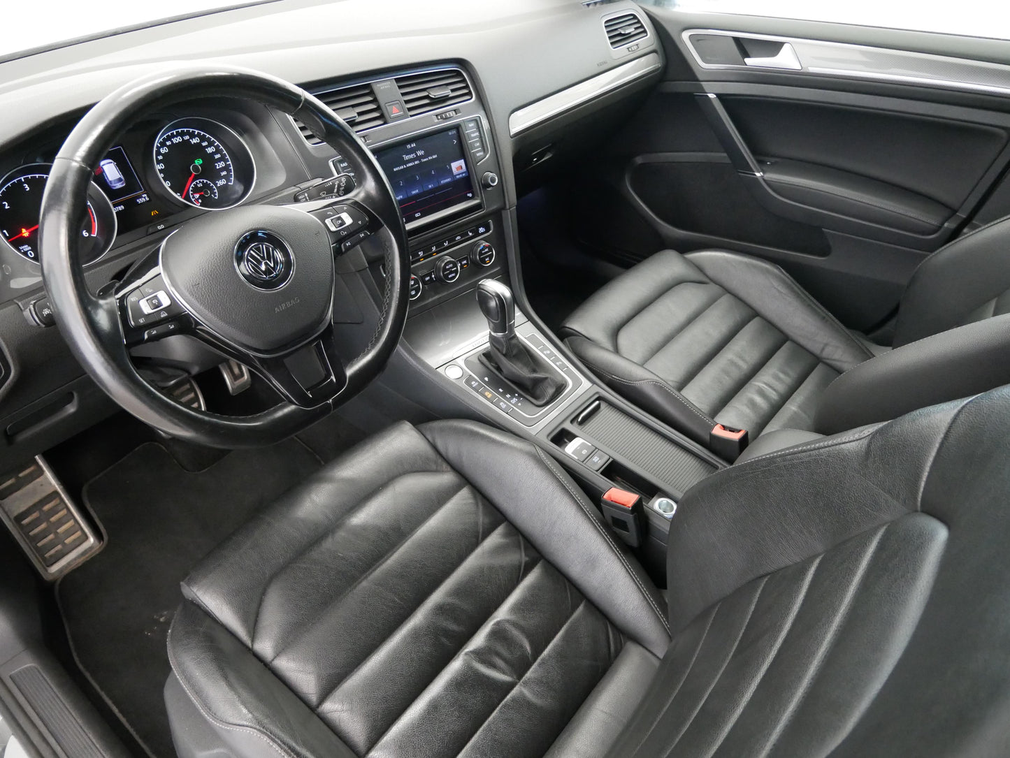 Volkswagen Golf 2.0 TDI 135 kW Alltrack