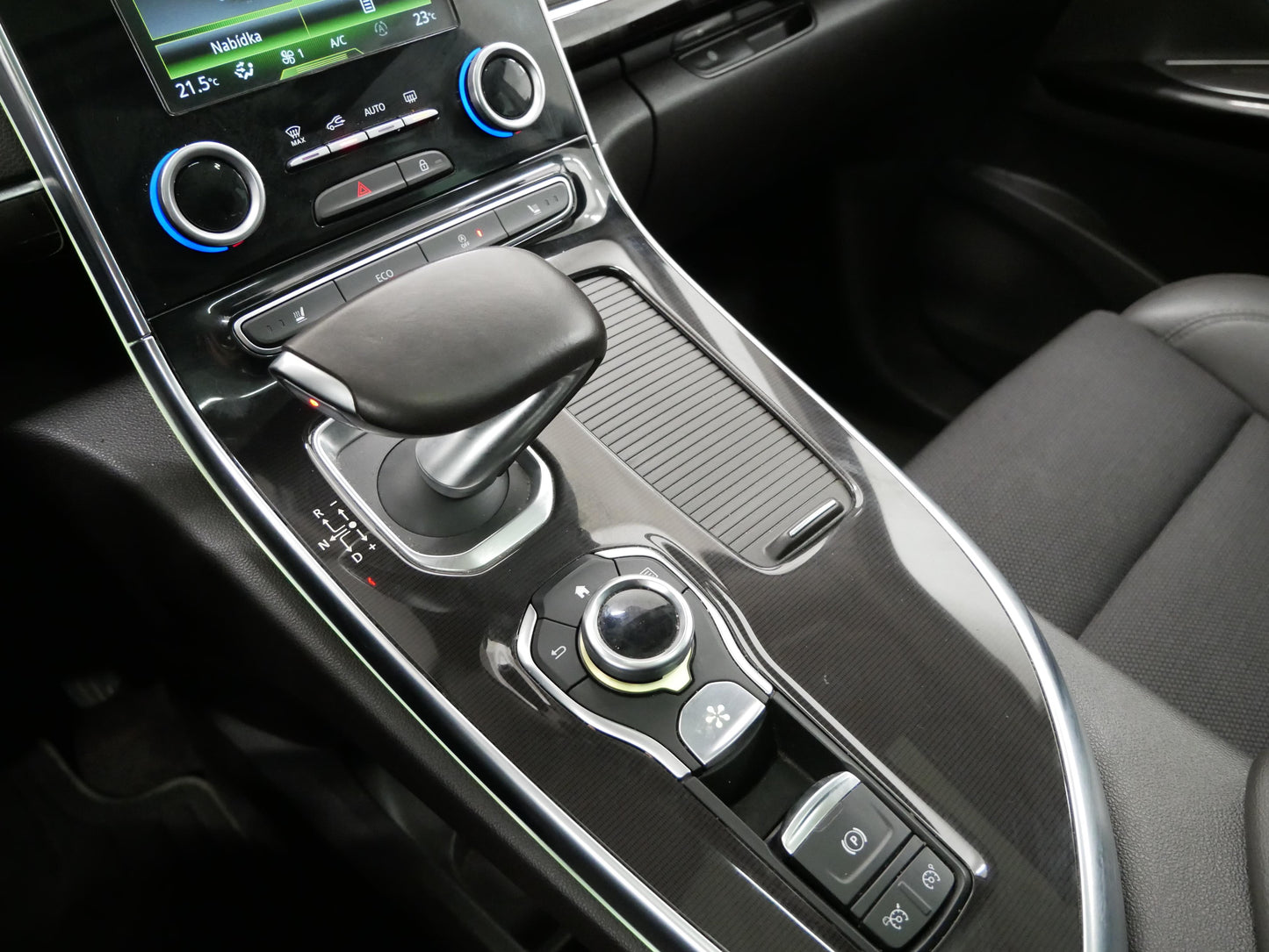 Renault Espace 1.6 dCi 118 kW Energy Intens